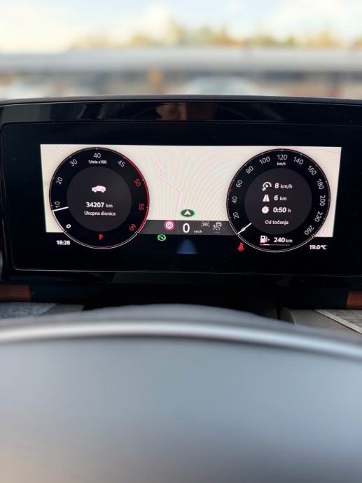 Škoda Kodiaq 2,0°DSG°SELECTION°7 SJEDALA°VIRTUAL°LED°KAMERA360°AMBI°, fotografija 15