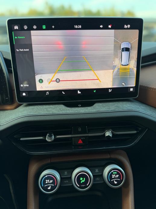 Škoda Kodiaq 2,0°DSG°SELECTION°7 SJEDALA°VIRTUAL°LED°KAMERA360°AMBI°, fotografija 18
