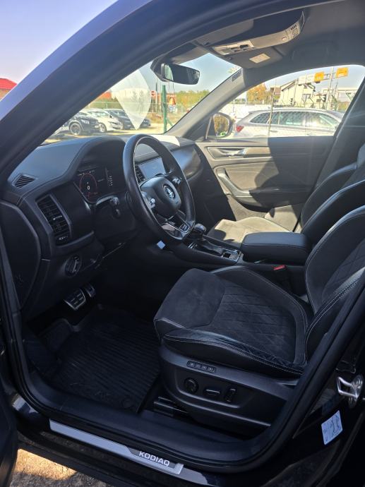 Škoda Kodiaq 2,0 TDI DSG SPORTLINE///VIRTUAL//DSG//LED MATRIX///, fotografija 20