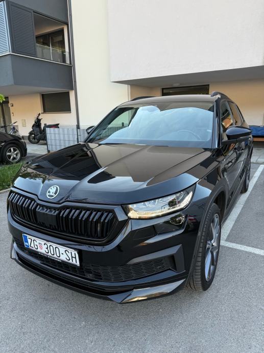 Škoda Kodiaq 2,0 TDI DSG SPORTLINE, 2023, Matrix, Virtual, 20 Felge”, fotografija 6