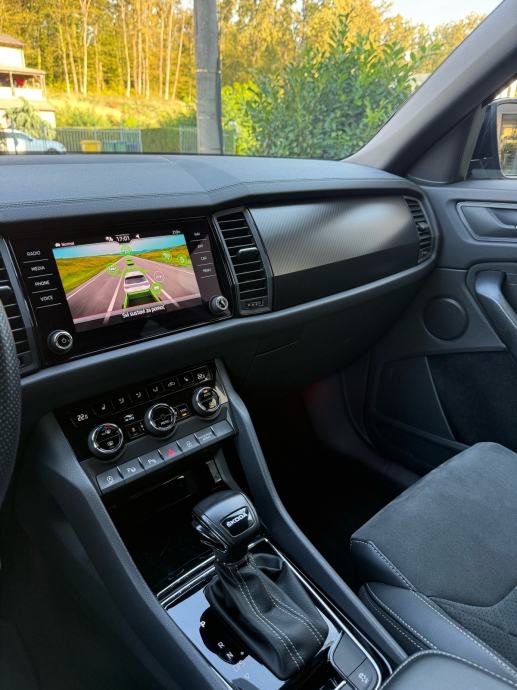 Škoda Kodiaq 2,0 TDI DSG SPORTLINE, 2023, Matrix, Virtual, 20 Felge”, fotografija 18