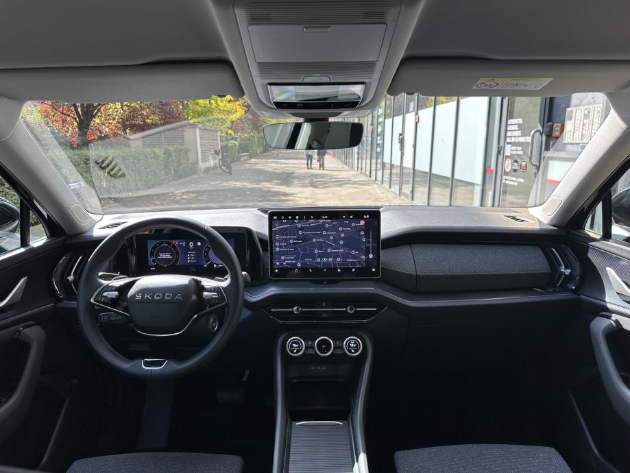 Škoda Kodiaq 2,0 TDI *SELECTION*7 SJEDALA*4X4*KUKA*NOVO*GRIJANJE*DSG*, fotografija 12