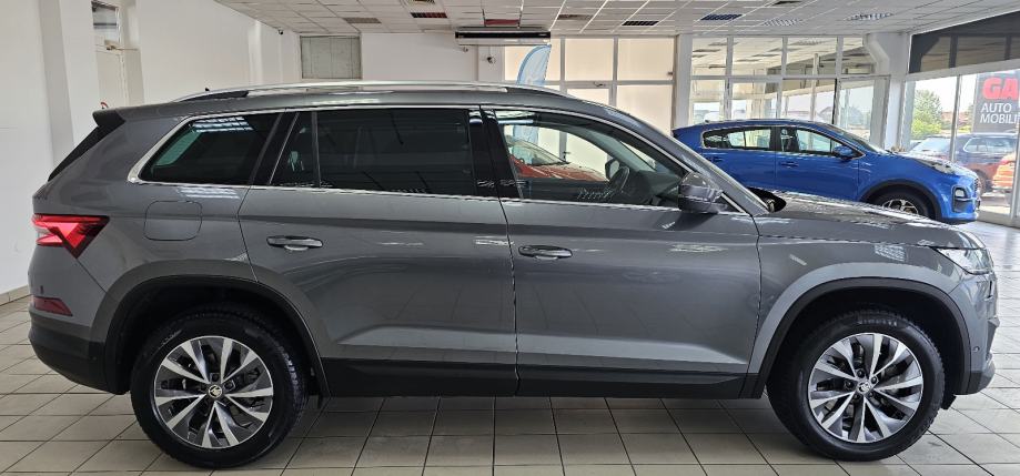 Škoda Kodiaq 2,0 TDI STYLE,7 SJEDALA,LEASING DO 8g.BEZ UČEŠĆA, fotografija 6