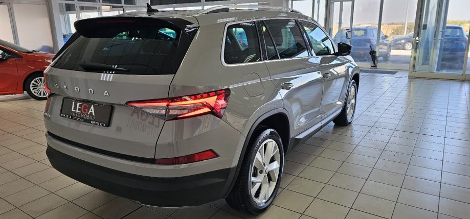 Škoda Kodiaq 2,0 TDI STYLE,NARDO GREY,LEASING DO 8g.BEZ UČEŠĆA, pogled izvana - slika 4