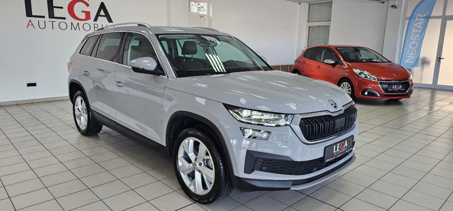 Škoda Kodiaq 2,0 TDI STYLE,NARDO GREY,LEASING DO 8g.BEZ UČEŠĆA, pogled izvana - slika 2