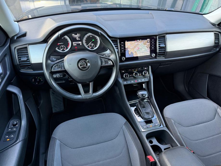 Škoda Kodiaq 2.0TDI DSG 7SJEDALA °NAVI°KAMERA°KEYLESS°ADAP. TEMPOMAT, fotografija 8