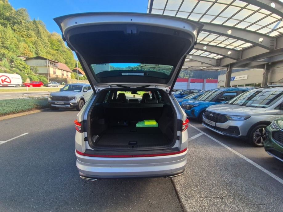 Škoda Kodiaq 4x4 2.0 TSI RS DSG-SLO-1.LAST.-FUL OPREMA-ODLIČEN, fotografija 9