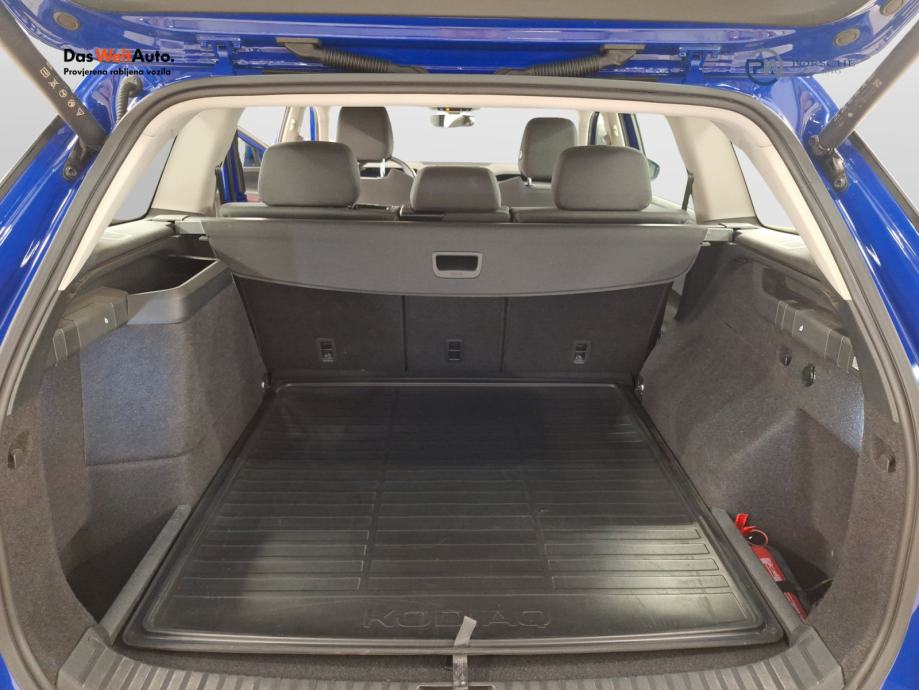 Škoda Kodiaq Selection Plus 1.5 TSI DSG PHEV, fotografija 17