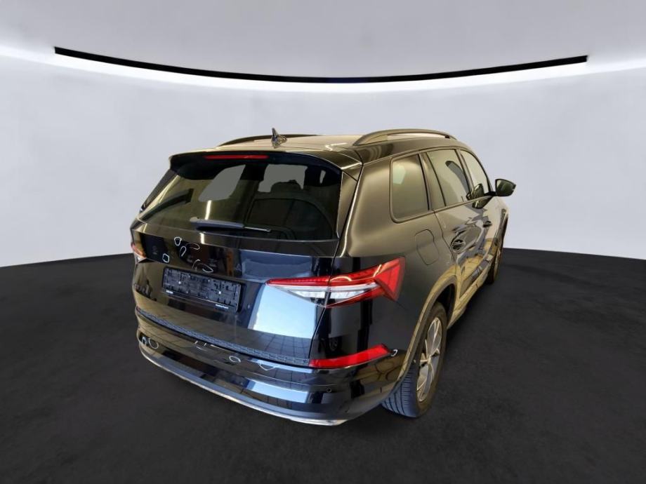 Škoda Kodiaq Sportline 2,0 TDI automatik, fotografija 3