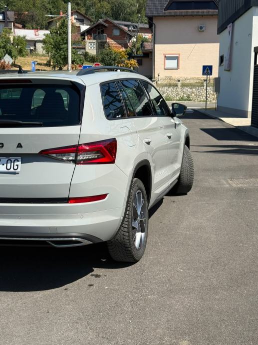 Škoda Kodiaq Sportline 2,0 TDI DSG-PANORAMA-KUKA-360-VIRTUAL, pogled izvana - slika 3