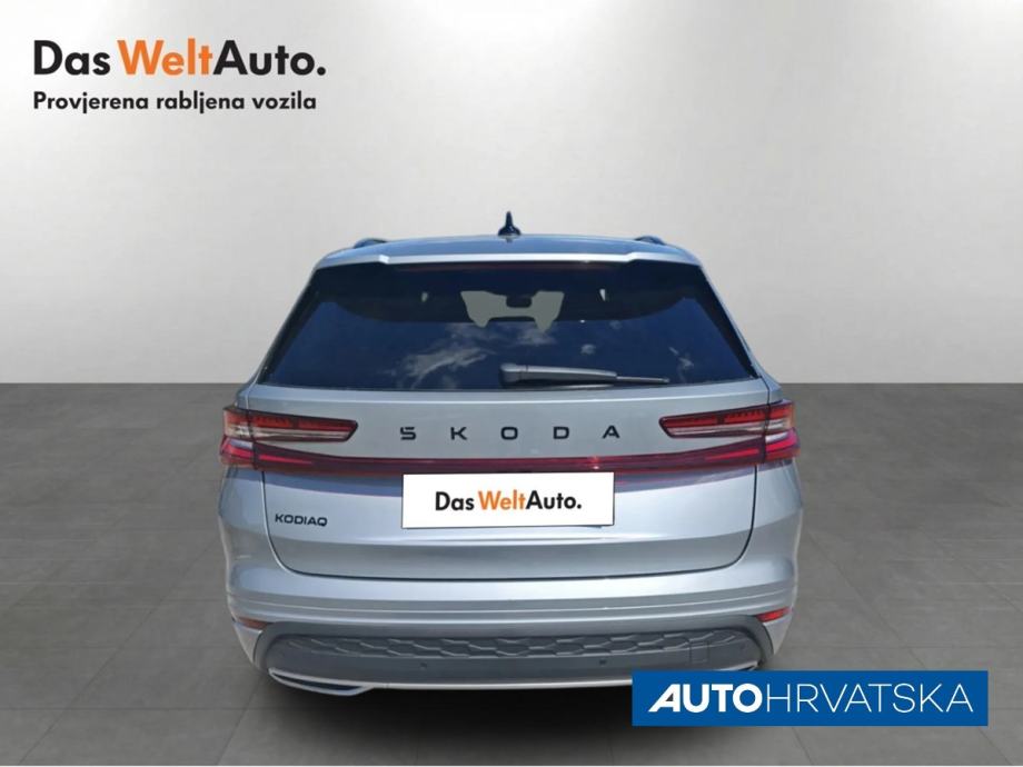 ŠKODA KODIAQ SportLine 2.0 TDI DSG - TVORNIČKO JAMSTVO, 45.400,00 €, fotografija 6