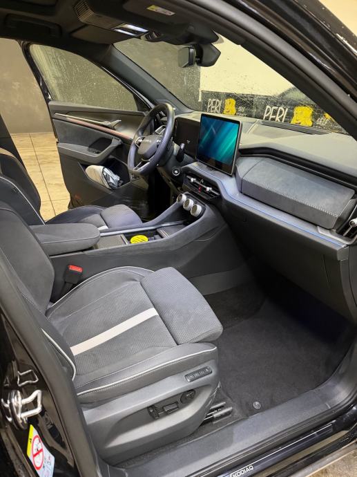 Škoda Kodiaq SportLine PHEV 2025. | 7.400 km | Canton | 360° | DCC Plu, fotografija 11