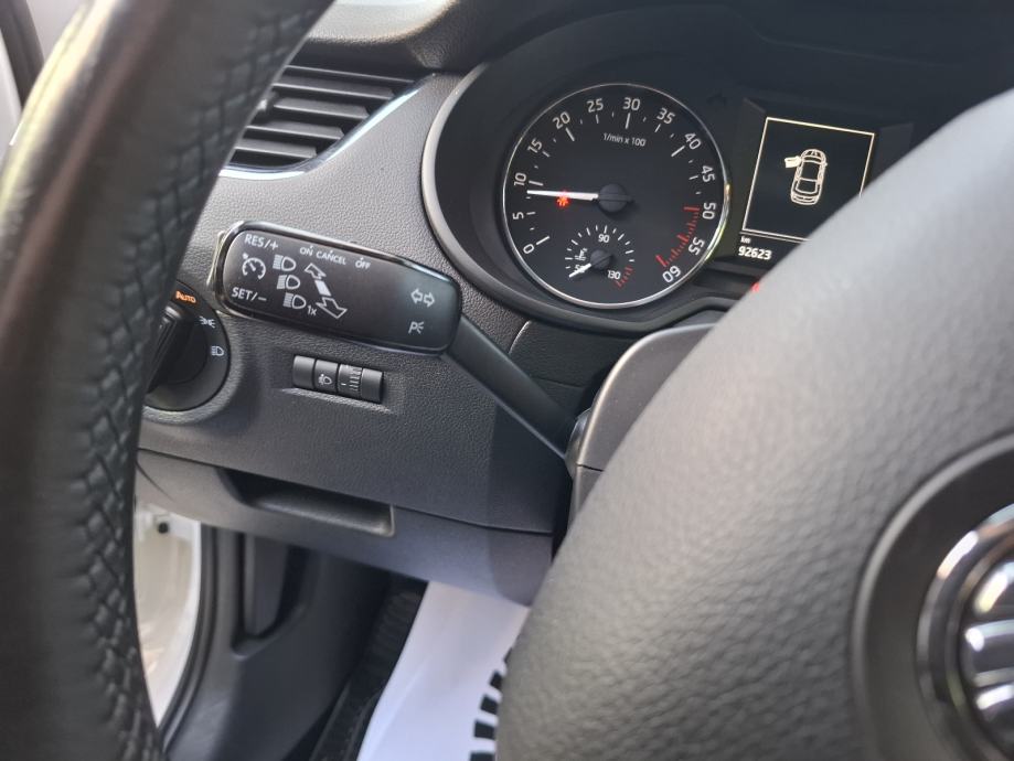 Škoda Octavia 1 6 TDI 92tkm SERVISNA TEMPOMAT EURO KUKA GR SJEDALA, fotografija 16