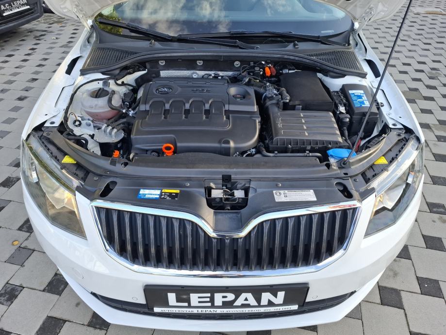Škoda Octavia 1 6 TDI 92tkm SERVISNA TEMPOMAT EURO KUKA GR SJEDALA, fotografija 20