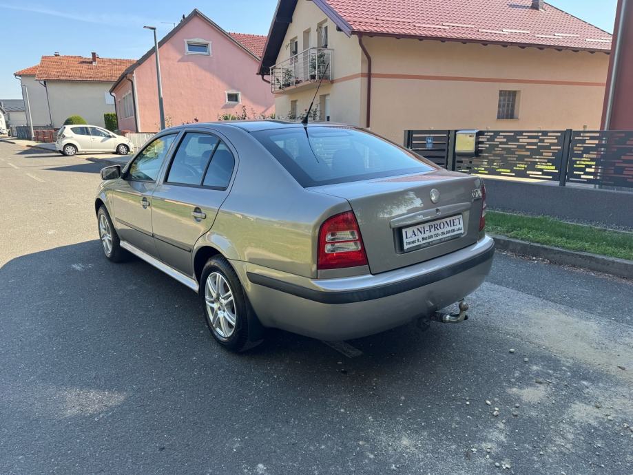 Škoda Octavia 1,4 Classic,SAMO 130tkm, fotografija 2