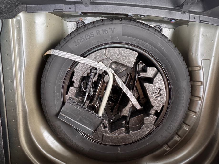 Škoda Octavia 1.5 TSI 150, fotografija 7