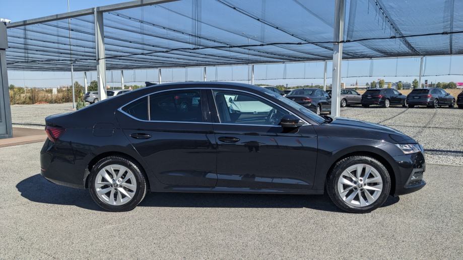 ŠKODA OCTAVIA 1.5 TSI DSG M-HEV STYLE, fotografija 4