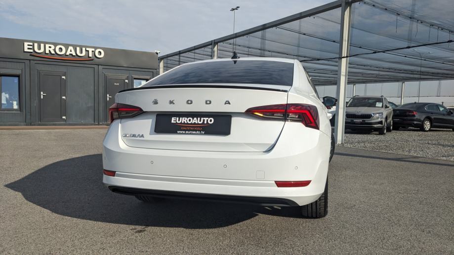 ŠKODA OCTAVIA 1.5 TSI STYLE, fotografija 9