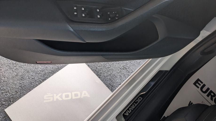 ŠKODA OCTAVIA 1.5 TSI STYLE, fotografija 14