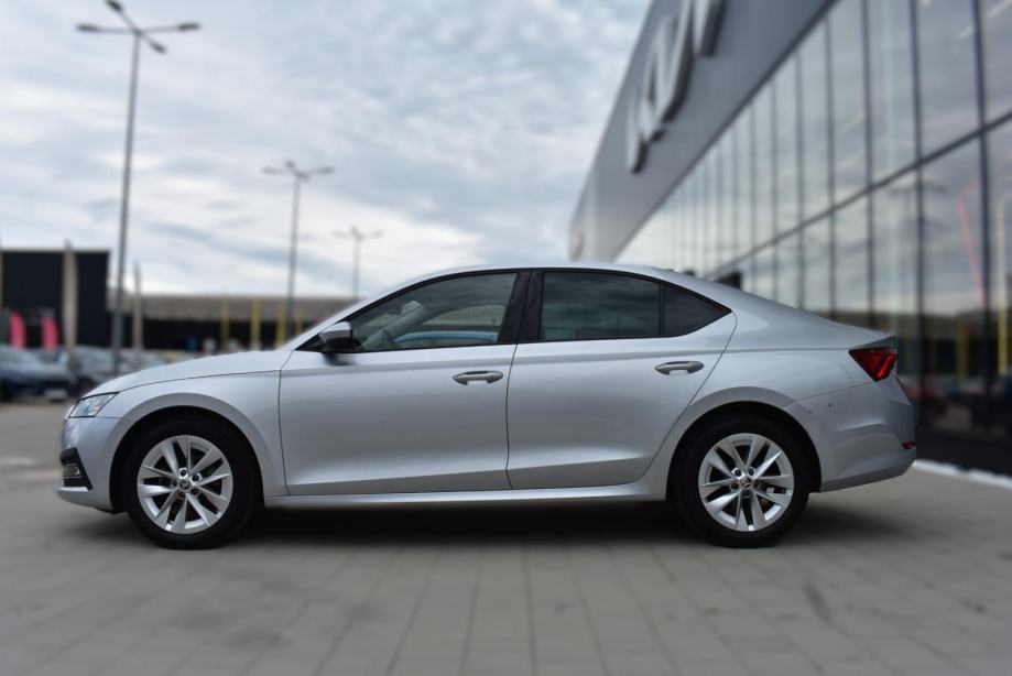Škoda Octavia 1.5 TSI, MULTIFUNCKIJSKI UPRAVLJAČ, JAMSTVO, fotografija 10