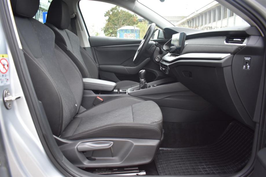 Škoda Octavia 1.5 TSI, MULTIFUNCKIJSKI UPRAVLJAČ, JAMSTVO, fotografija 17