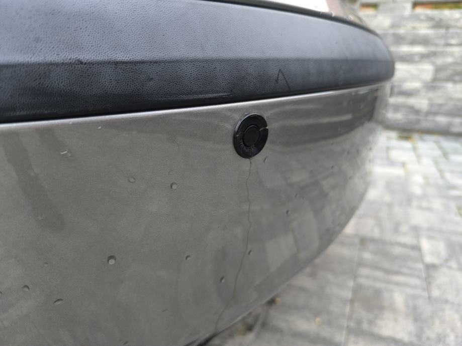 Škoda Octavia 1,6 MPI AMBIENTE, fotografija 13