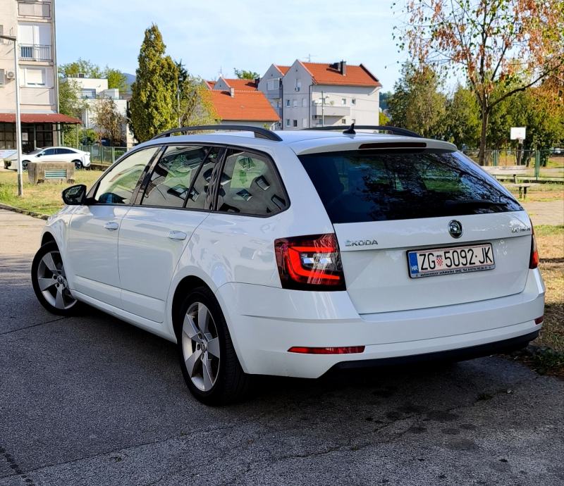 Škoda Octavia 1.6 TDI DSG CLEVER • LED • TOP OPREMA • VELIKI SERVIS •, pogled izvana - slika 4