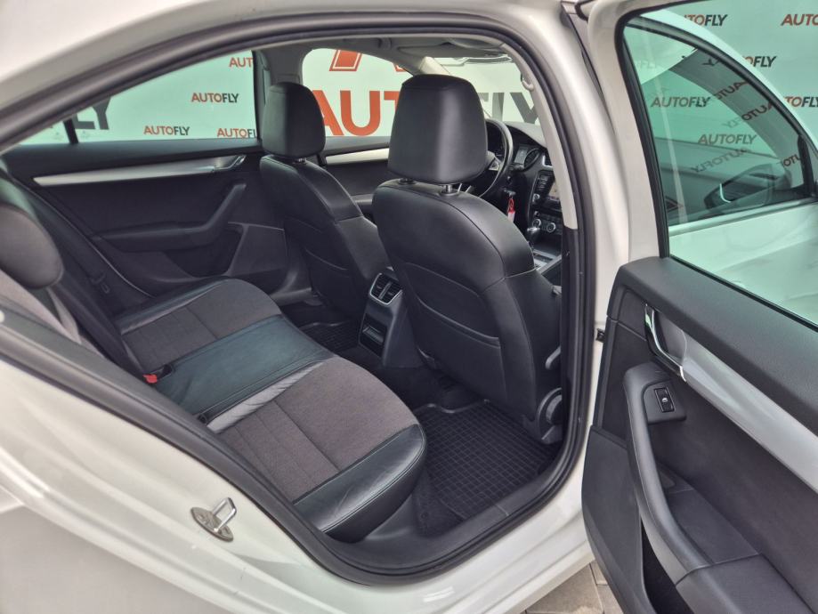 Škoda Octavia 1.6 TDI DSG, Koža, Navi, PDC, Klima, registriran, 17", fotografija 18