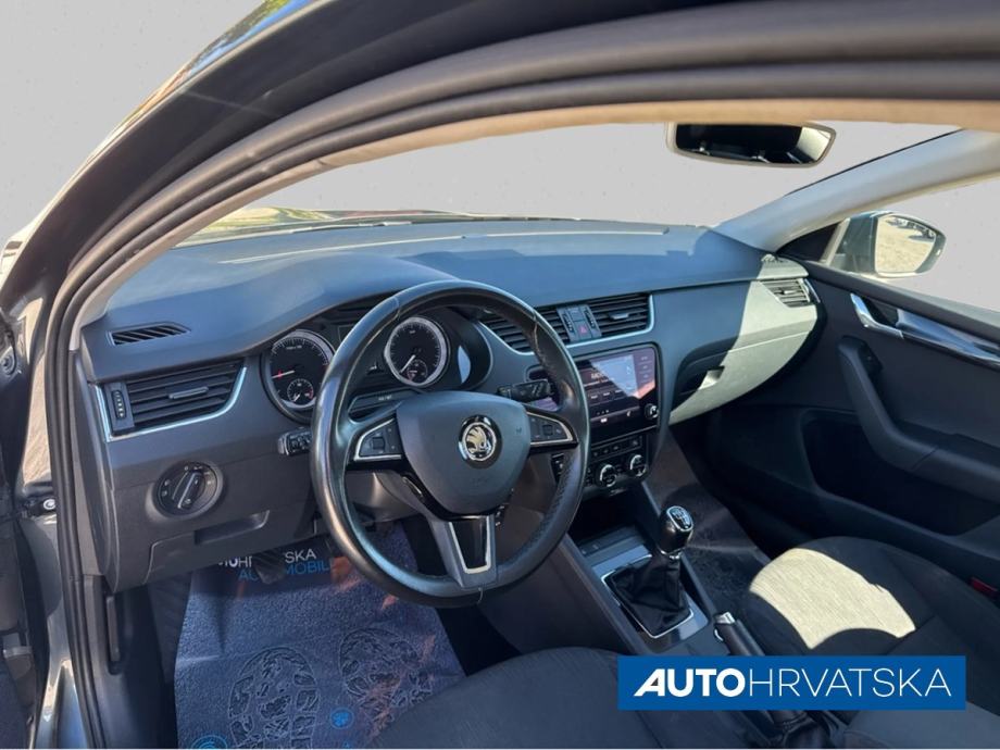 ŠKODA OCTAVIA 1.6 TDI GREENTEC- Jamstvo 15 mjeseci!, 13.990,00 €, fotografija 10