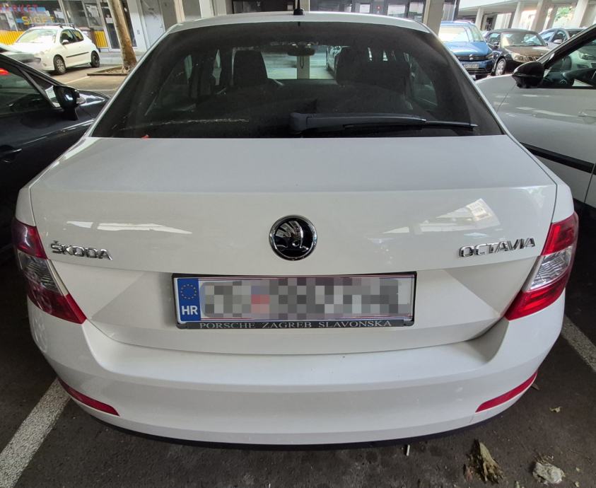 Škoda Octavia 1,6 TDI, 2017.,prvi vlasnik, 90.500km, fotografija 5