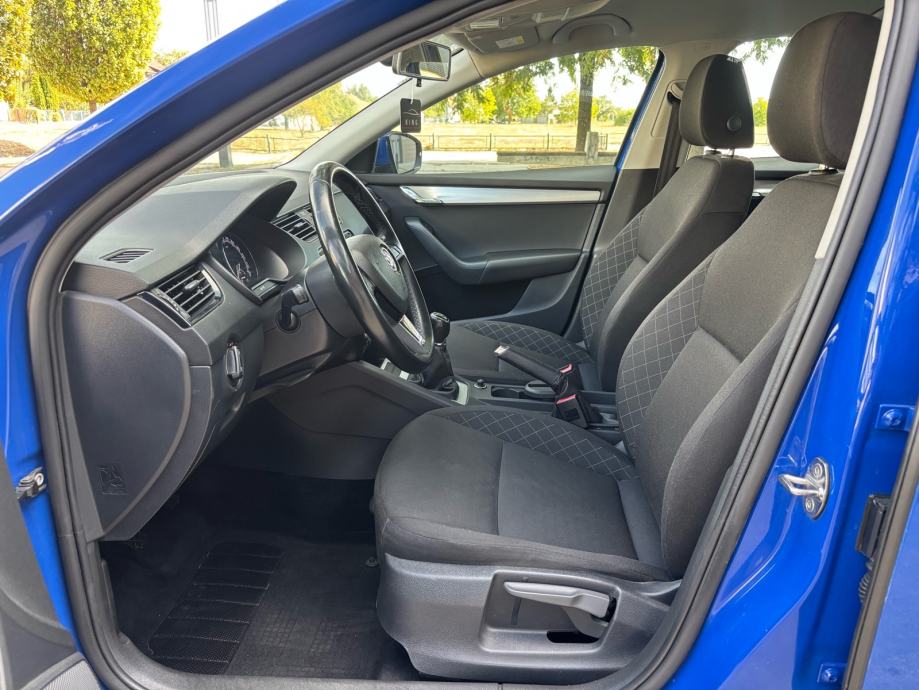 Škoda Octavia 1,6 TDI, KLIMA, ALU, KREDIT, JAMSTVO✅, fotografija 13