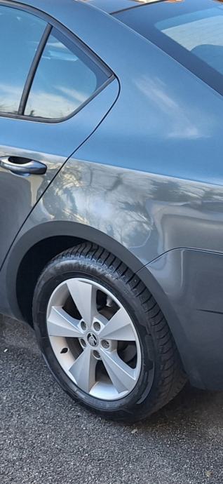 Škoda Octavia 1,6 TDI Hr auto Style oprema, fotografija 20