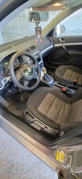 Škoda Octavia 1,6 TDI, fotografija 2