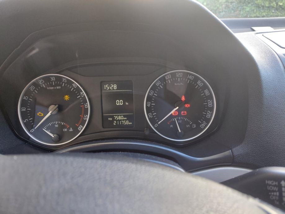 Škoda Octavia 1,6 TDI, fotografija 4