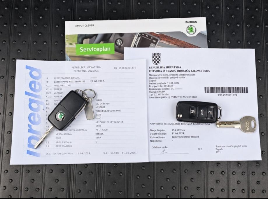 Škoda Octavia 1,6 TDI, Vlasnik, kao Nov.., fotografija 18