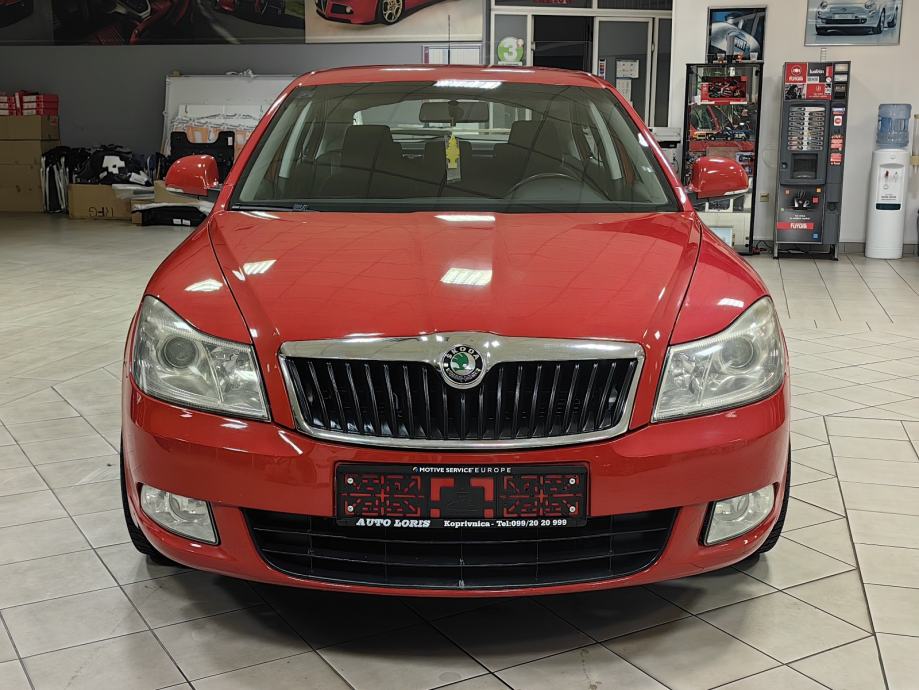 ŠKODA OCTAVIA 1.9 TDI *2010.god *Reg:6/2027 *HR-AUTO* 339.Tkm SERVISNA, fotografija 7