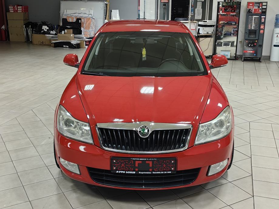 ŠKODA OCTAVIA 1.9 TDI *2010.god *Reg:6/2027 *HR-AUTO* 339.Tkm SERVISNA, fotografija 10