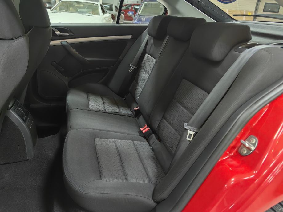 ŠKODA OCTAVIA 1.9 TDI *2010.god *Reg:6/2027 *HR-AUTO* 339.Tkm SERVISNA, fotografija 17
