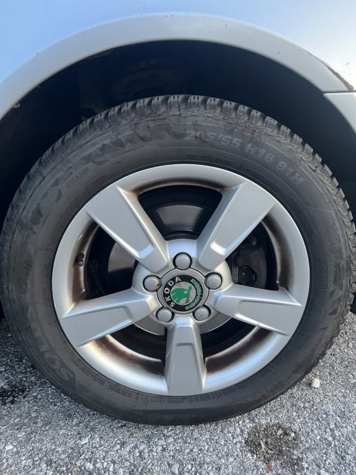 Škoda Octavia 1,9 TDI, fotografija 10