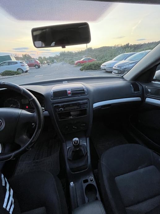 Škoda Octavia 1,9 TDI, fotografija 13
