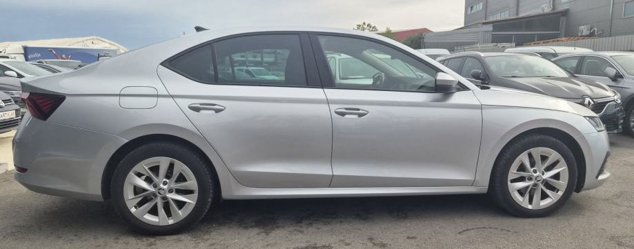 ŠKODA OCTAVIA 2.0 TDI 150 KS 2021 GOD.96 TKM NIJE UVOZ U PDV-u SERVISN, fotografija 2