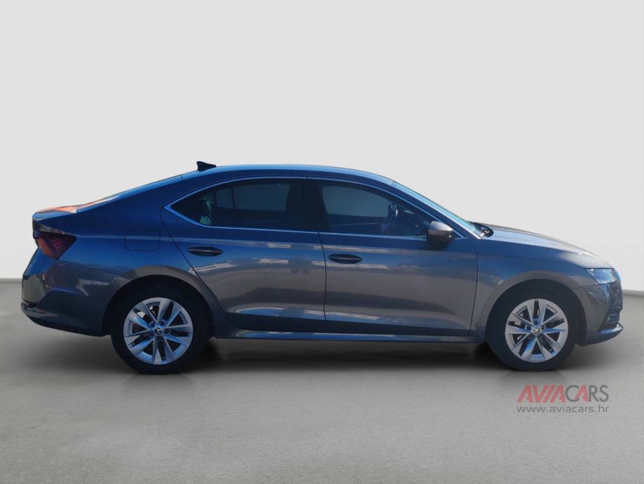 ŠKODA OCTAVIA 2.0 TDI 150 KS DSG STYLE *TVORNIČKO JAMSTVO*, fotografija 8