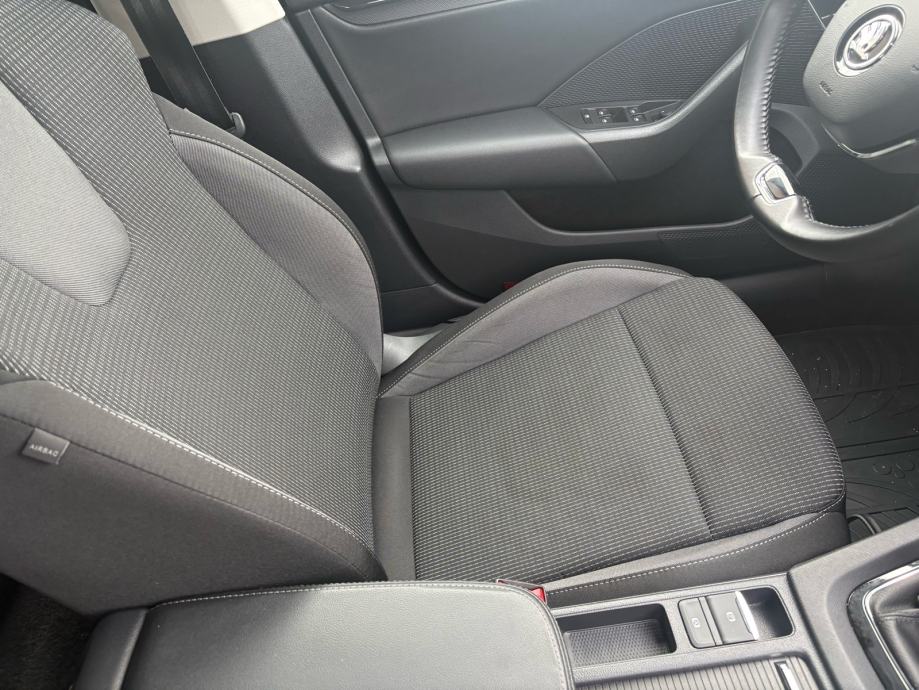 Škoda Octavia 2,0 TDI 2022g Prvi Vlasnik..Hr vozilo..Prilika!, fotografija 18