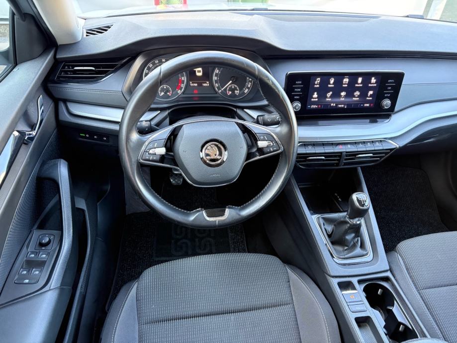 Škoda Octavia 2,0 TDI 2022g Prvi vlasnik..Kupljen u Hr, fotografija 13