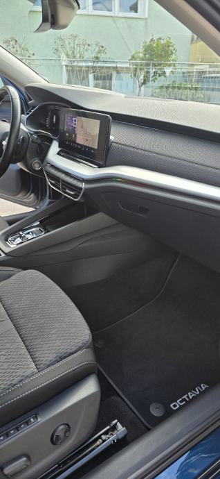 Škoda Octavia 2,0 TDI aut.virtualcockpit,kamera 2022 god cijena do reg, fotografija 14