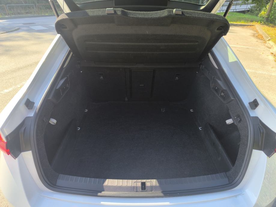 Škoda Octavia 2,0 TDI automatik 110 Kw, fotografija 12