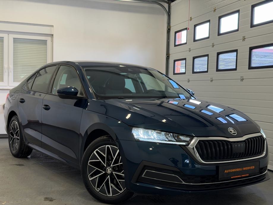 Škoda Octavia 2,0 TDI DSG,NAVIGACIJA,LED,KAMERA,JAMSTVO!, fotografija 5