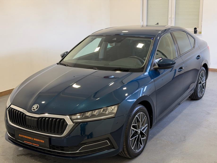 Škoda Octavia 2,0 TDI DSG,NAVIGACIJA,LED,KAMERA,JAMSTVO!, fotografija 9