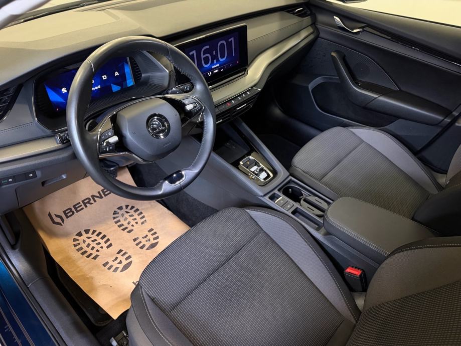 Škoda Octavia 2,0 TDI DSG,NAVIGACIJA,LED,KAMERA,JAMSTVO!, fotografija 11
