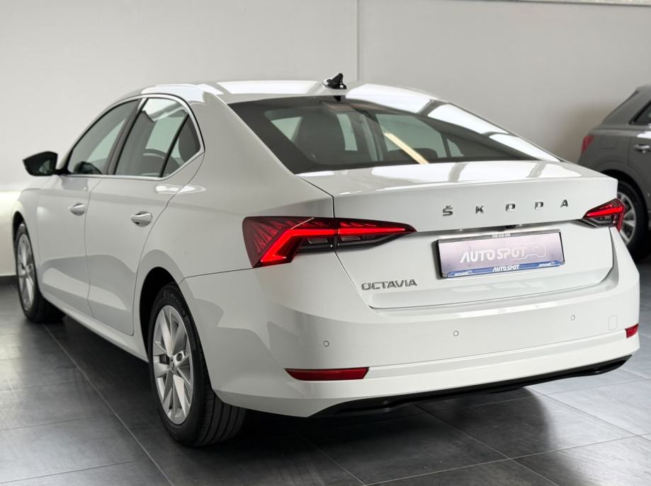 Škoda Octavia 2,0 TDI DSG•VIRTUAL•ACC•JAMSTVO 24MJ•LEASING 0% UČEŠĆA, fotografija 5